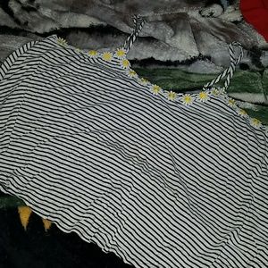 Flowy striped daisy spaghetti strap shirt